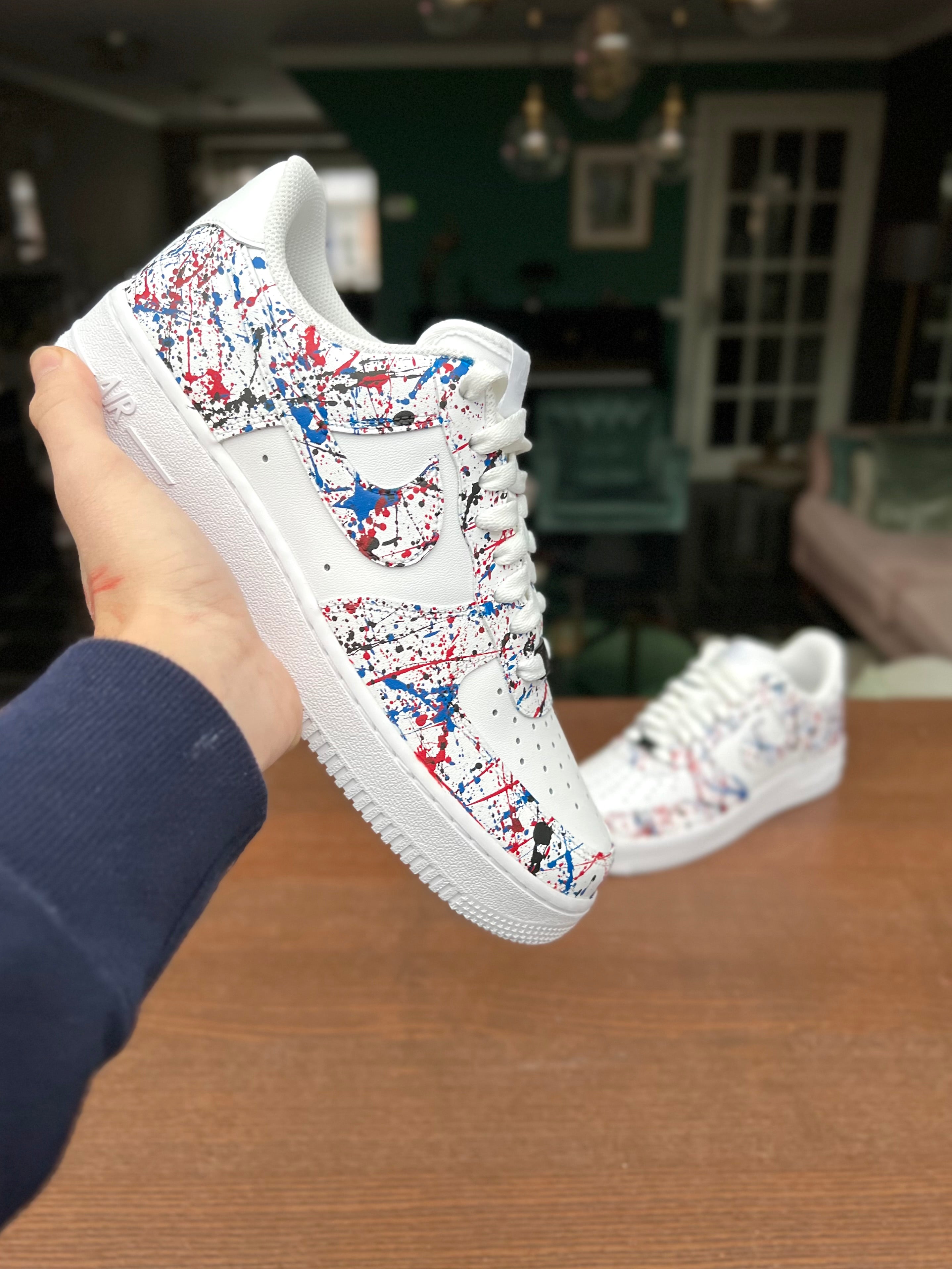 CUSTOM AF1 RED-BLUE PAINT SPLASH. – sebastiaancustoms