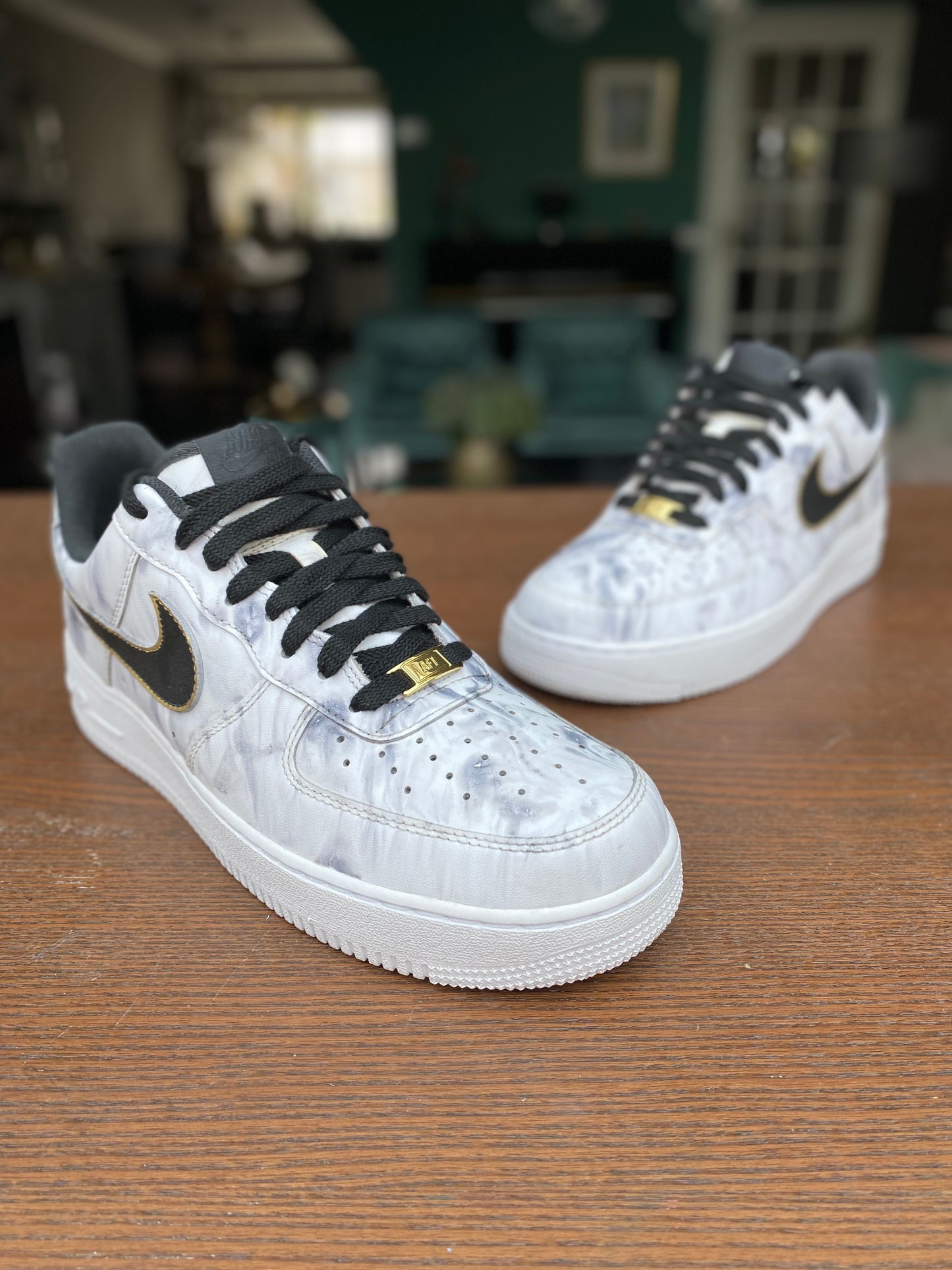 CUSTOM AF1 BLACK MARBLE